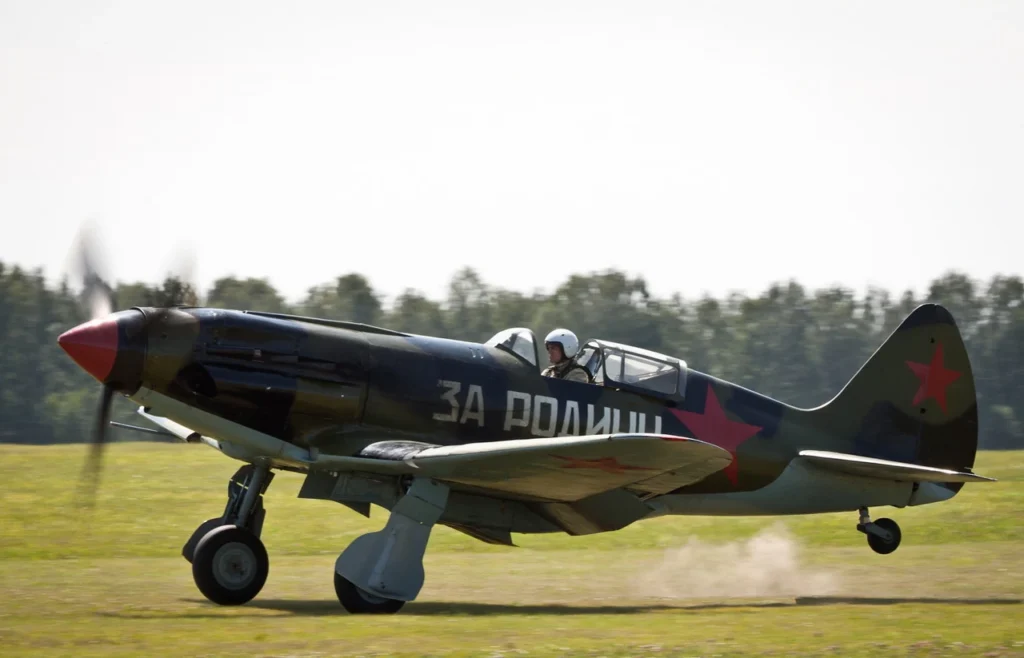 MiG-3 restaurato a un airshow