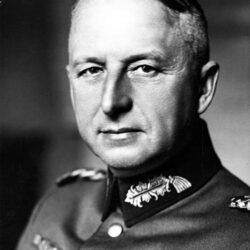 Bundesarchiv Bild 183-H01757, Erich von Manstein