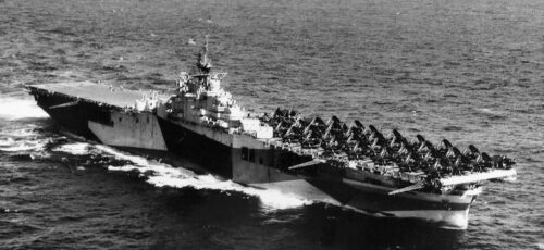 La USS Bennington il 20 ottobre 1944