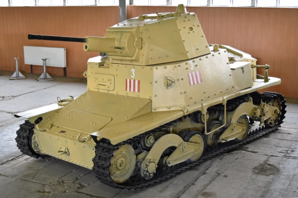 L6/40 al Museo dei mezzi corazzati (Kubinka, Russia)