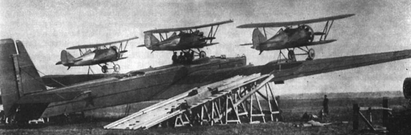 Zveno-2: Tupolev TB-3 e 3 Polikarpov I-5